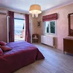 Larisa * Gastouri (Corfu)